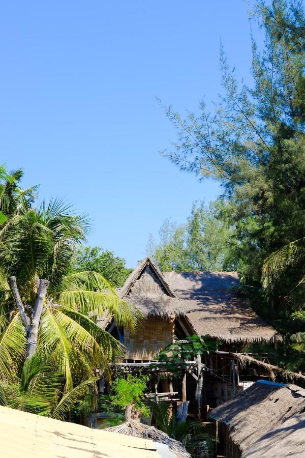 Gili Meno Eco Hostel Exterior foto